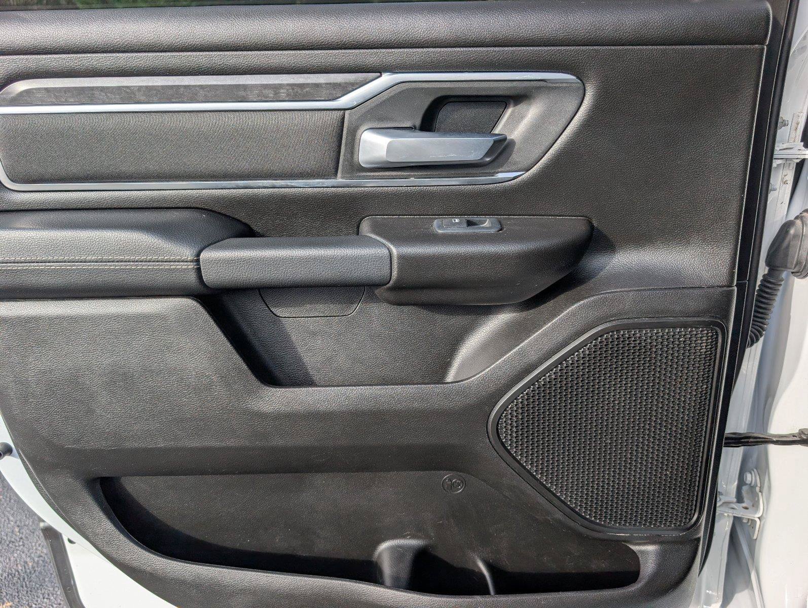 Used 2024 RAM 1500 Big Horn AWD/4WD image 34