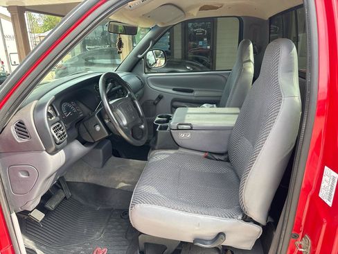 Used 2001 Dodge Ram 1500 Truck 2WD Regular Cab image 9