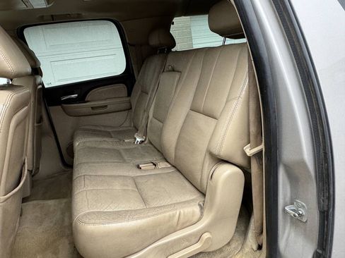 Used 2007 GMC Yukon XL Denali AWD/4WD image 24
