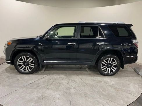 Used 2015 Toyota 4Runner Limited image 8