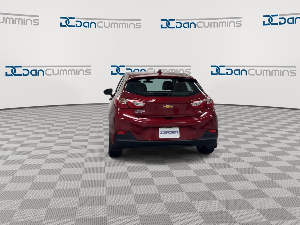 Used 2017 Chevrolet Cruze LT w/ Convenience Package FWD image 7