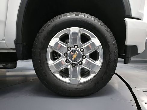 Used 2023 Chevrolet Silverado 3500 LTZ w/ Z71 Chrome Sport Edition image 17