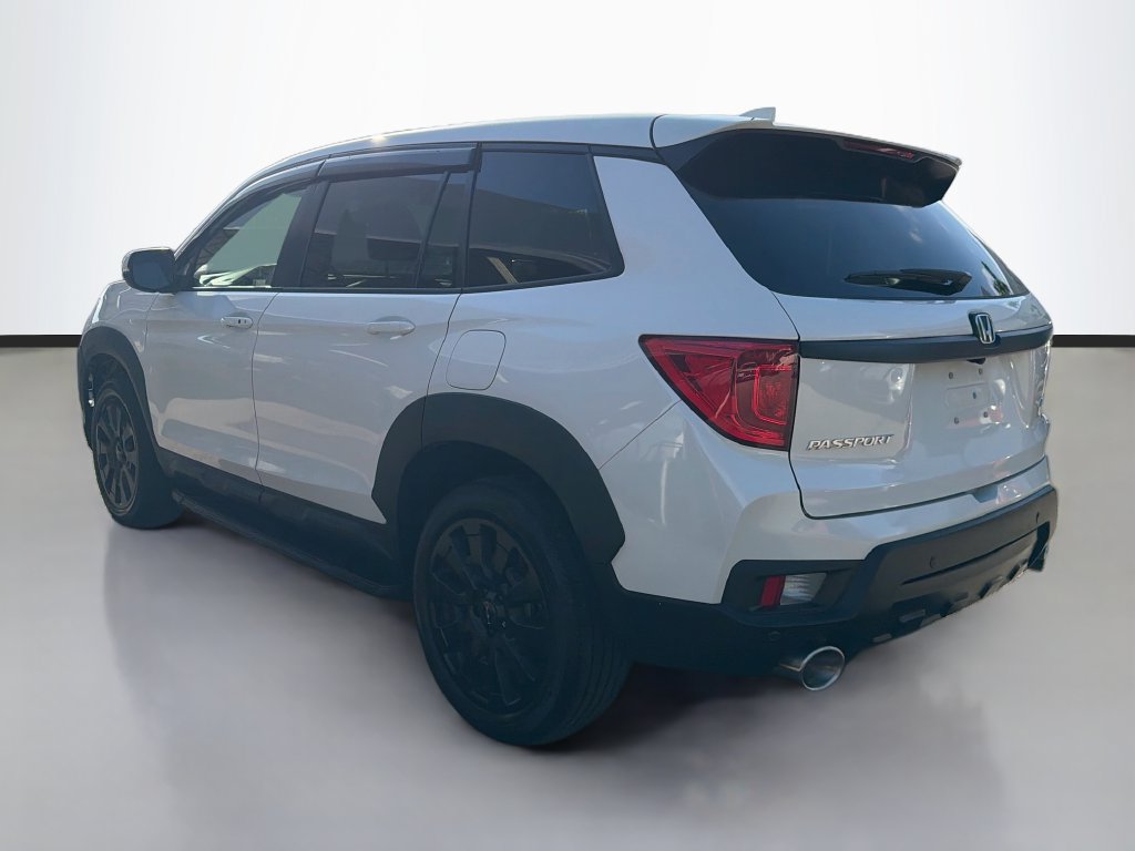Used 2023 Honda Passport EX-L image 5
