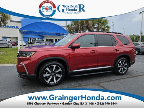 Certified 2023 Honda Pilot Touring image 1
