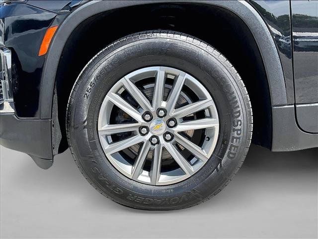 Certified 2023 Chevrolet Traverse LT FWD image 10