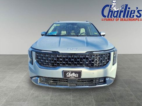 New 2026 Kia Carnival SX image 2