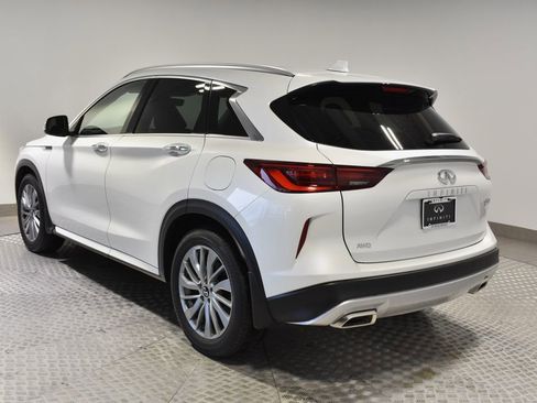 Certified 2025 INFINITI QX50 Luxe image 5