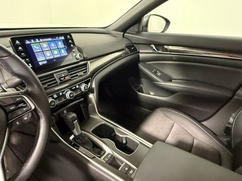 Used 2020 Honda Accord Sport image 27