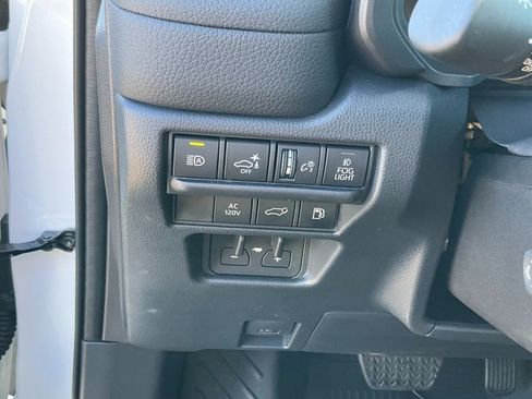 Used 2024 Toyota Land Cruiser image 10