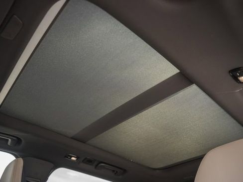 New 2026 Volvo XC90 T8 Plus w/ Protection Package Premier image 31