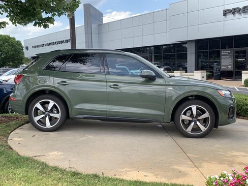 Used 2023 Audi Q5 2.0T Prestige AWD/4WD image 11