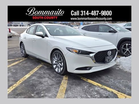 Used 2025 MAZDA MAZDA3 s image 1