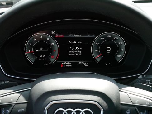 Used 2023 Audi Q5 2.0T Premium Plus w/ Premium Plus Package AWD/4WD image 22