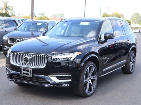 Certified 2024 Volvo XC90 B6 Ultimate image 58