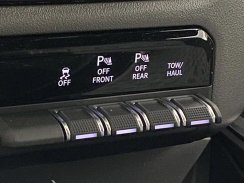 New 2026 RAM 1500 Big Horn w/ Night Edition image 27