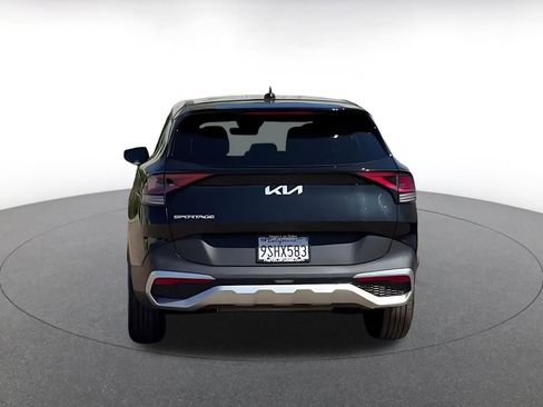 Used 2025 Kia Sportage LX image 11