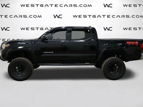 Used 2019 Toyota Tacoma SR5 image 5