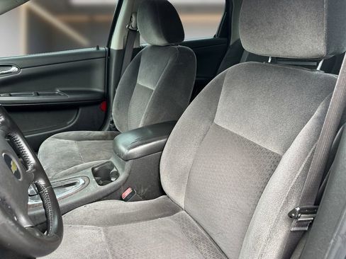 Used 2013 Chevrolet Impala LT w/ LT Sunroof Package FWD image 7