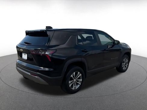 Used 2025 Chevrolet Equinox LT FWD image 12