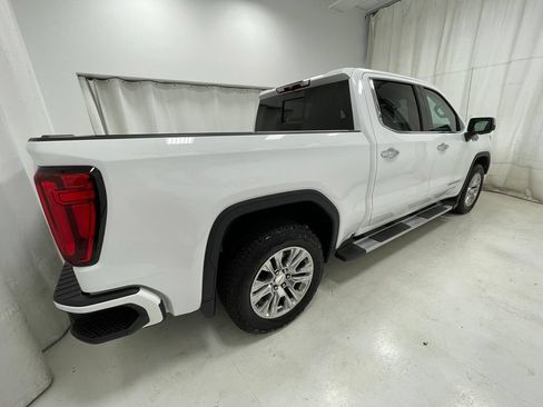 Used 2023 GMC Sierra 1500 Denali AWD/4WD image 4
