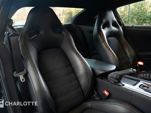 Used 2015 Nissan GT-R Premium image 26