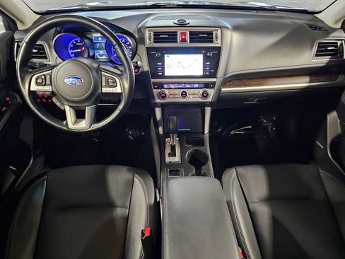Used 2016 Subaru Outback 2.5i Limited AWD/4WD image 10