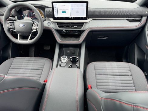 New 2026 Ford Explorer ST-Line image 8