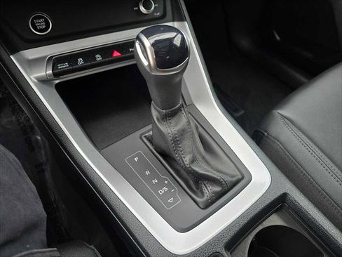 New 2025 Audi Q3 2.0T Premium image 35
