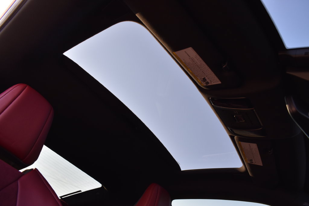 Used 2024 Lexus LC 500 Coupe w/ Sport Package RWD image 30