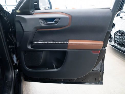 Used 2022 Ford Bronco Sport Outer Banks w/ Tech Package image 24