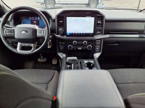 Used 2024 Ford F150 XLT w/ XLT Black Appearance Package image 17