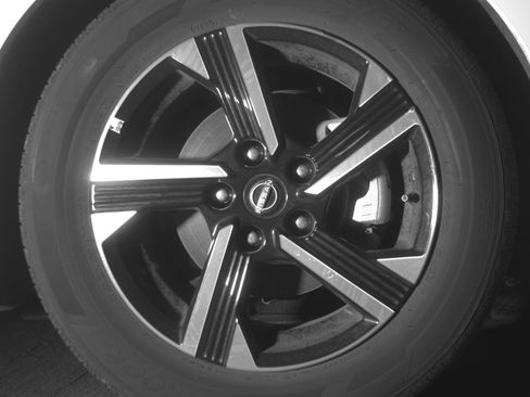 Used 2025 Nissan Sentra SV FWD image 13