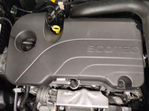 Used 2023 Chevrolet Equinox LT FWD image 30