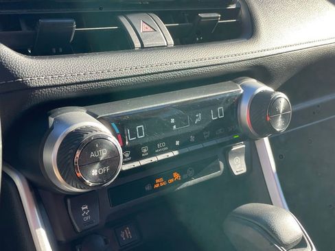 Used 2024 Toyota RAV4 XLE image 17