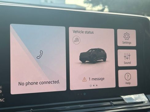 New 2026 Volkswagen Atlas SE FWD image 17