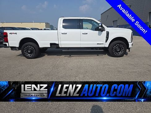 Used 2024 Ford F250 Platinum AWD/4WD image 1