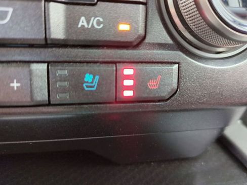 Used 2018 Ford F150 Raptor w/ Equipment Group 802A Luxury image 26