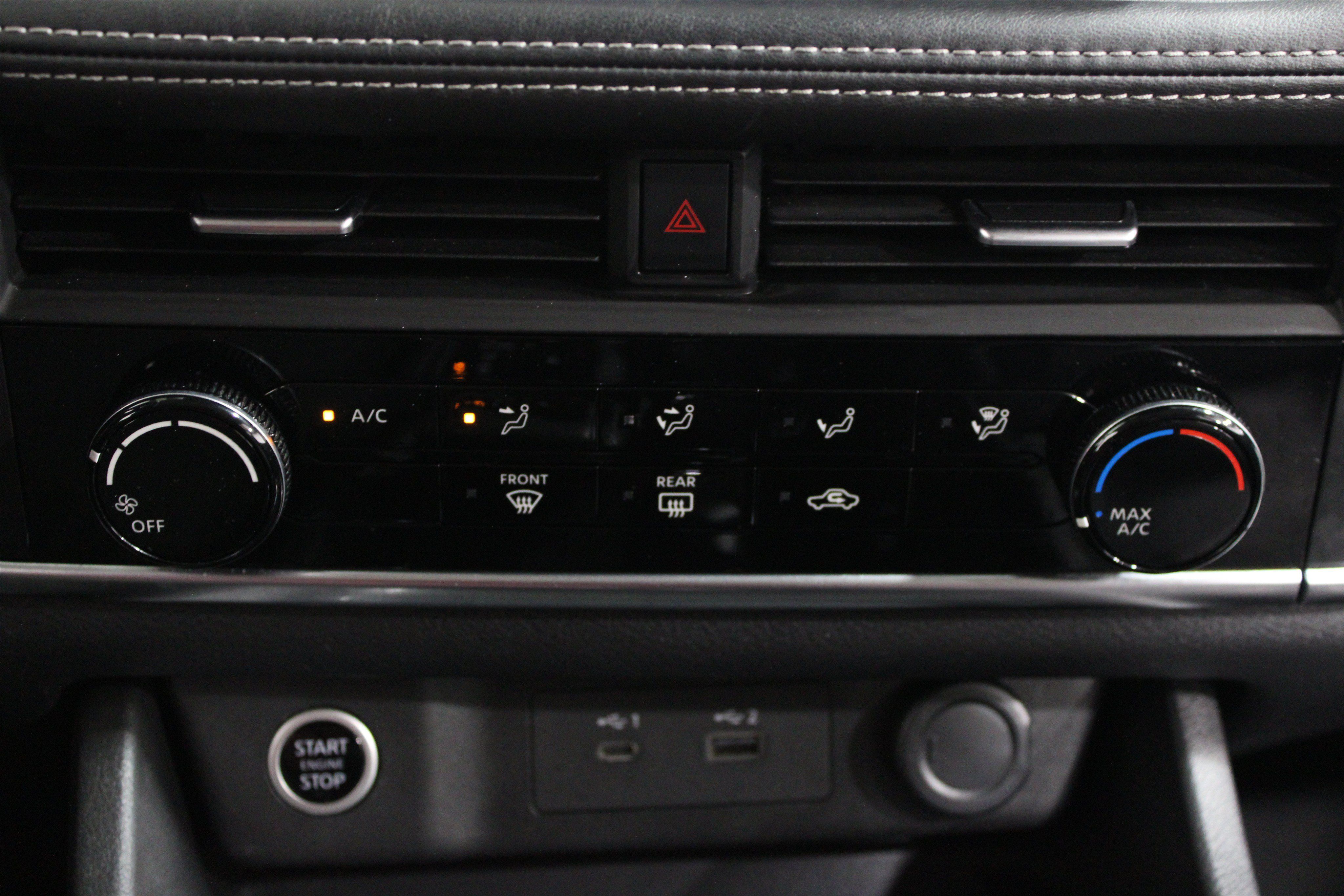 Used 2022 Nissan Rogue S AWD/4WD image 10