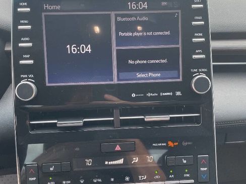 Used 2019 Toyota Avalon XLE image 13