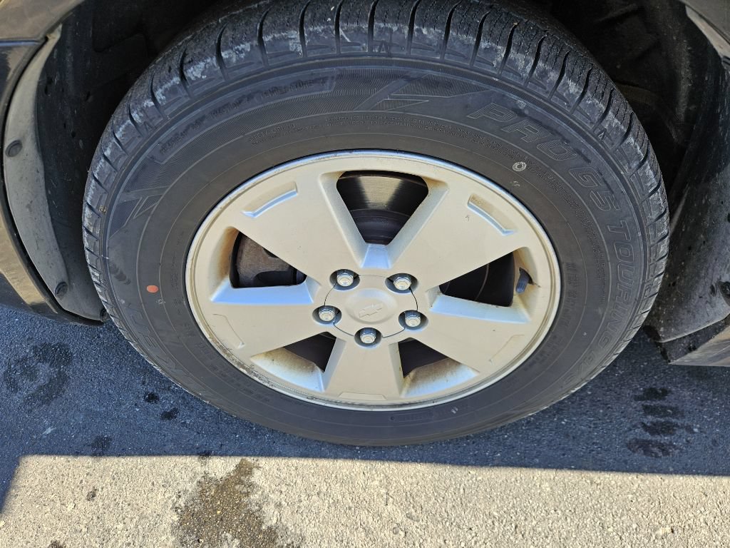 Used 2009 Chevrolet Impala LT FWD image 21