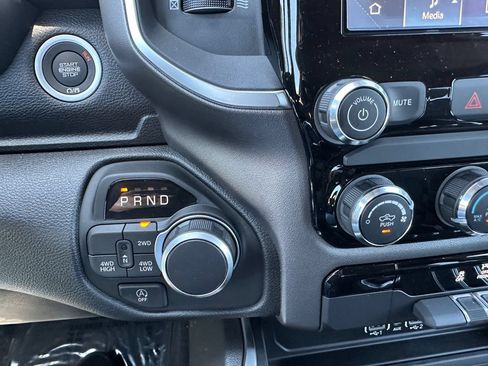 New 2026 RAM 1500 Express AWD/4WD image 25