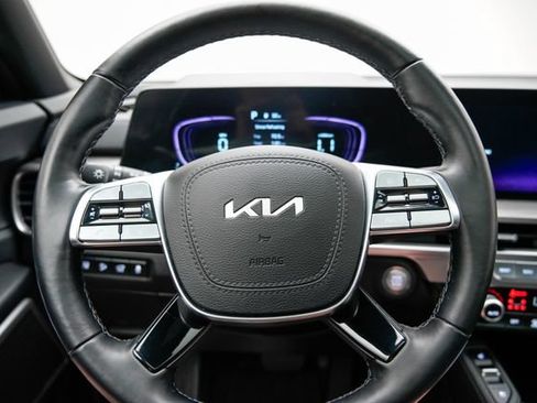 Used 2024 Kia Telluride EX X-Line AWD/4WD image 19