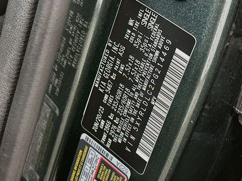 Used 2023 Kia Sorento S AWD/4WD image 12