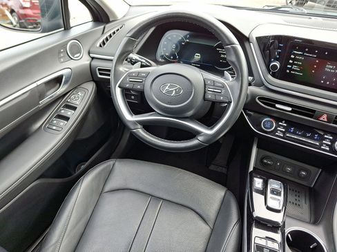 Used 2023 Hyundai Sonata Limited image 15