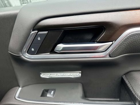 Used 2024 GMC Sierra 1500 Denali w/ Technology Package image 15