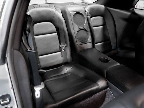Used 2020 Nissan GT-R Premium image 19
