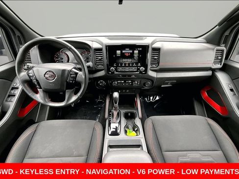 Used 2024 Nissan Frontier PRO-4X w/ Technology Package AWD/4WD image 8