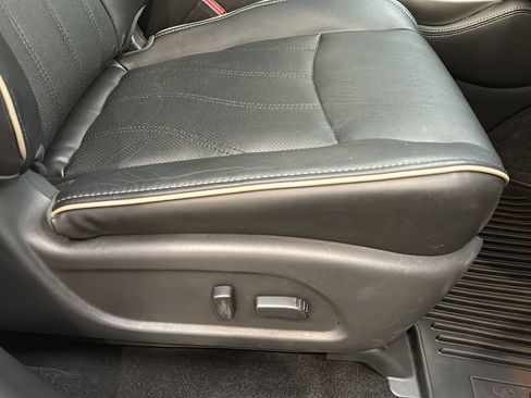 Used 2017 INFINITI QX60 Luxe AWD/4WD image 23