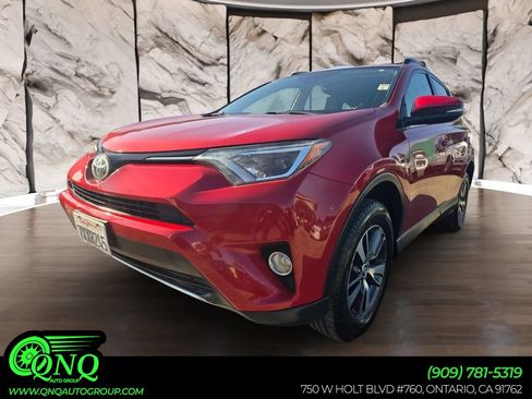 Used 2017 Toyota RAV4 XLE w/ Carpet Mat Package image 1