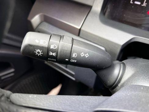 Used 2025 Toyota 4Runner SR5 image 26